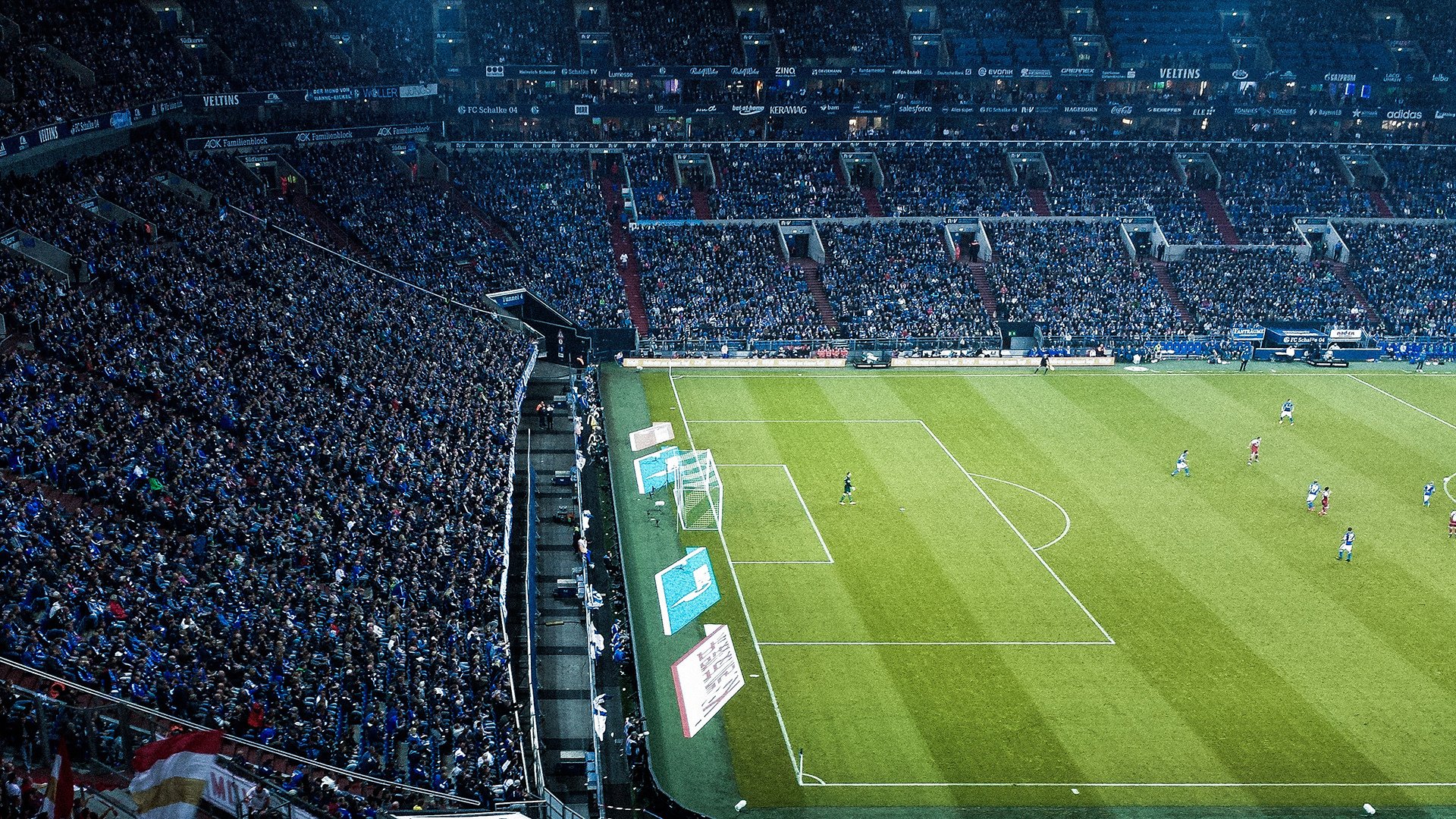 “跨界合作”超级联赛,电竞迎来全新契机!