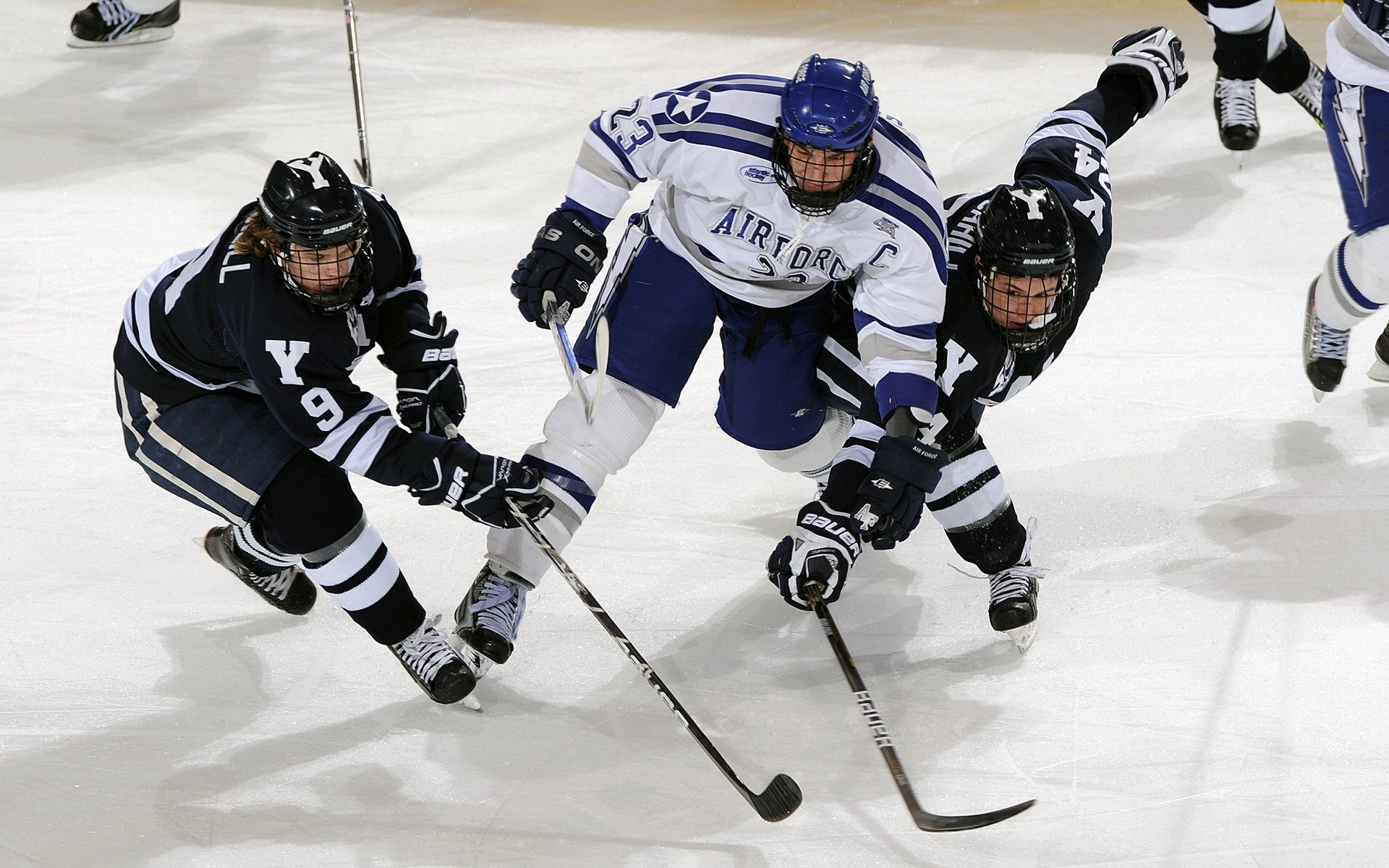 星空·体育app下载-五大联赛季中期俱乐部健康组负荷管理策略